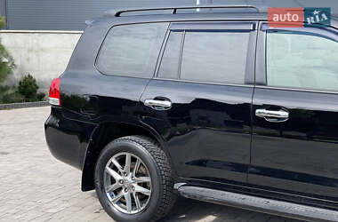 Внедорожник / Кроссовер Toyota Land Cruiser 2010 в 