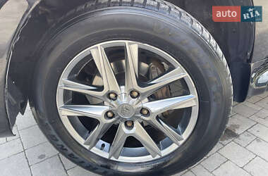 Внедорожник / Кроссовер Toyota Land Cruiser 2010 в 