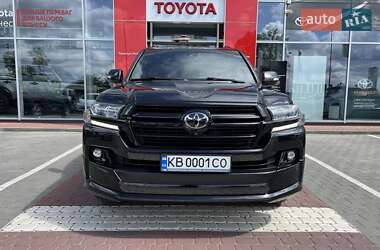 Внедорожник / Кроссовер Toyota Land Cruiser 2019 в Виннице