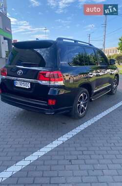 Внедорожник / Кроссовер Toyota Land Cruiser 2020 в 