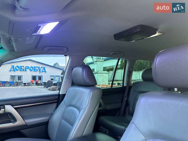 Позашляховик / Кросовер Toyota Land Cruiser 2008 в Луцьку