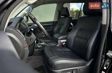 Позашляховик / Кросовер Toyota Land Cruiser 2014 в 