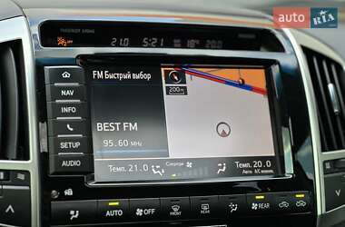 Позашляховик / Кросовер Toyota Land Cruiser 2014 в 