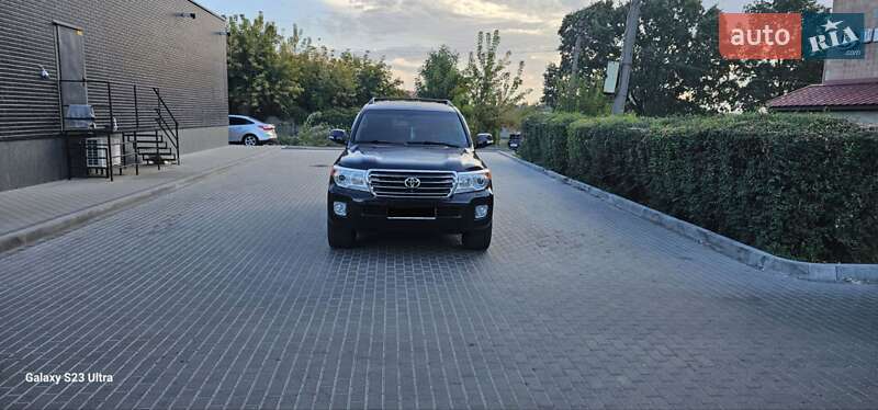 Внедорожник / Кроссовер Toyota Land Cruiser 2012 в Сквире