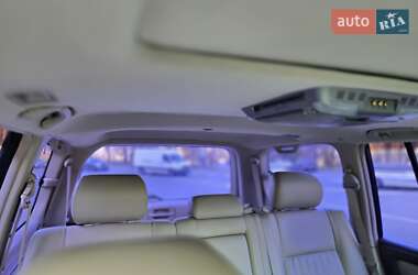 Внедорожник / Кроссовер Toyota Land Cruiser 2006 в 