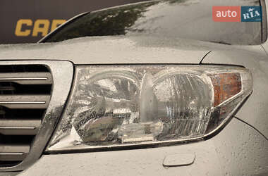Внедорожник / Кроссовер Toyota Land Cruiser 2011 в 