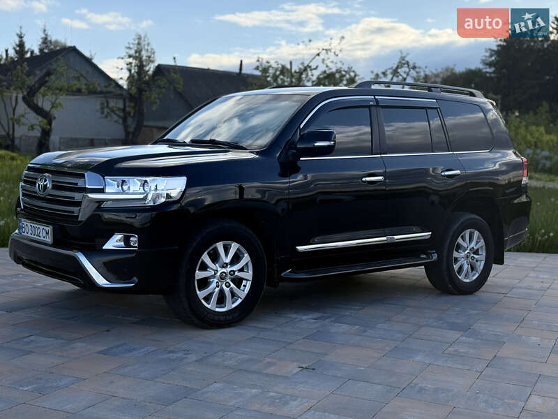 Внедорожник / Кроссовер Toyota Land Cruiser 2020 в Лановцах