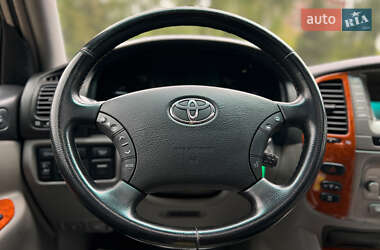 Внедорожник / Кроссовер Toyota Land Cruiser 2006 в 