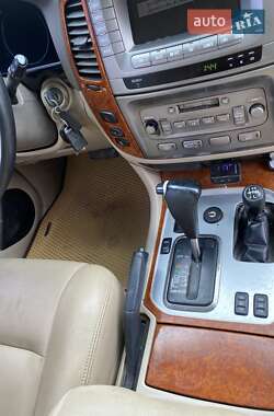 Внедорожник / Кроссовер Toyota Land Cruiser 2003 в 