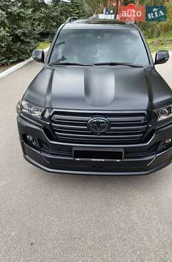 Внедорожник / Кроссовер Toyota Land Cruiser 2020 в 