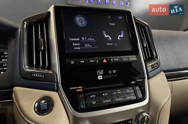 Внедорожник / Кроссовер Toyota Land Cruiser 2019 в 