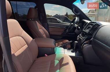 Внедорожник / Кроссовер Toyota Land Cruiser 2008 в 