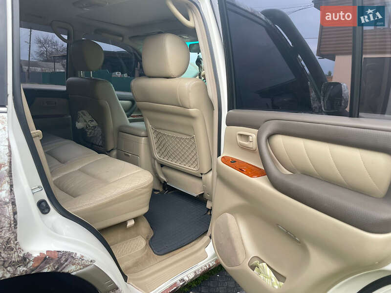 Внедорожник / Кроссовер Toyota Land Cruiser 2007 в Киеве