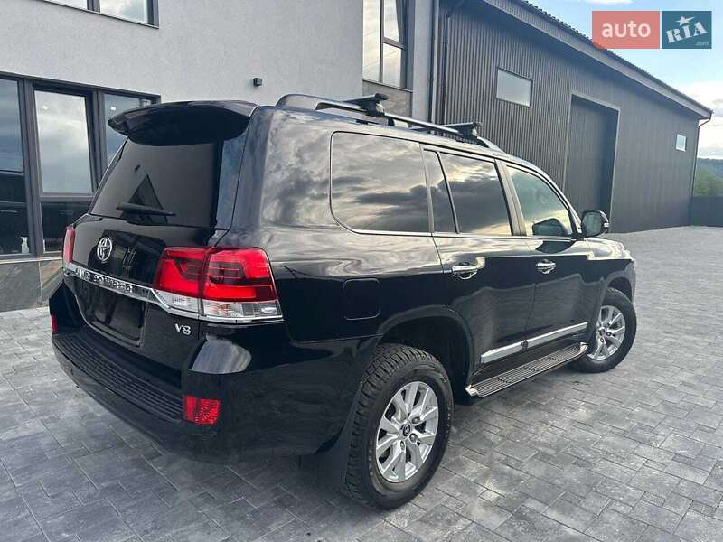 Позашляховик / Кросовер Toyota Land Cruiser 2021 в Івано-Франківську