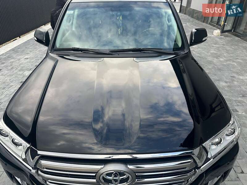 Позашляховик / Кросовер Toyota Land Cruiser 2021 в Івано-Франківську