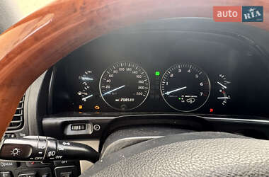 Внедорожник / Кроссовер Toyota Land Cruiser 2004 в 