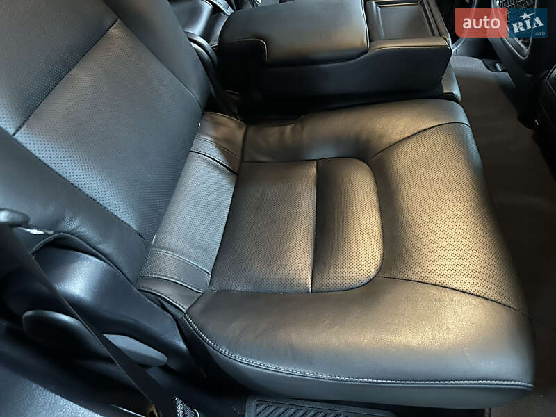 Позашляховик / Кросовер Toyota Land Cruiser 2020 в Києві