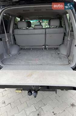 Позашляховик / Кросовер Toyota Land Cruiser 2006 в 