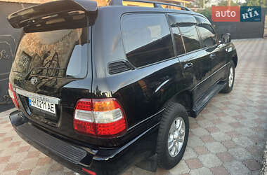 Внедорожник / Кроссовер Toyota Land Cruiser 2002 в 