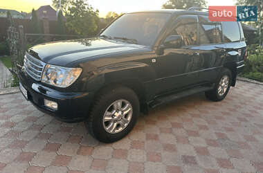 Внедорожник / Кроссовер Toyota Land Cruiser 2002 в 
