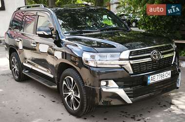 Внедорожник / Кроссовер Toyota Land Cruiser 2020 в Желтых Водах