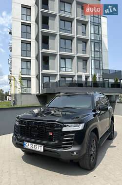 Внедорожник / Кроссовер Toyota Land Cruiser 2022 в 