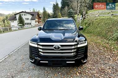 Внедорожник / Кроссовер Toyota Land Cruiser 2022 в Киеве