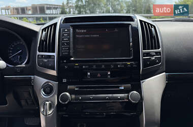 Позашляховик / Кросовер Toyota Land Cruiser 2013 в 