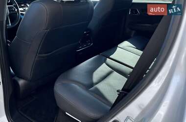 Внедорожник / Кроссовер Toyota Land Cruiser 2022 в 