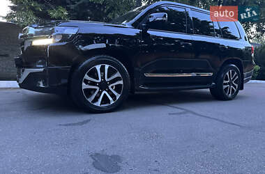 Внедорожник / Кроссовер Toyota Land Cruiser 2008 в 