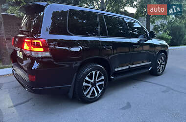 Внедорожник / Кроссовер Toyota Land Cruiser 2008 в 