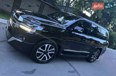 Внедорожник / Кроссовер Toyota Land Cruiser 2008 в 