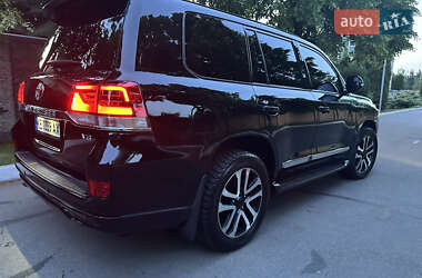 Внедорожник / Кроссовер Toyota Land Cruiser 2008 в 