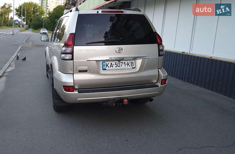 Внедорожник / Кроссовер Toyota Land Cruiser 2008 в Киеве