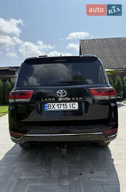 Внедорожник / Кроссовер Toyota Land Cruiser 2022 в 