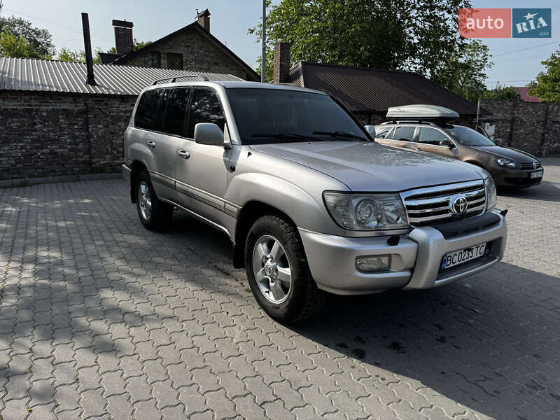 Toyota Land Cruiser 2003