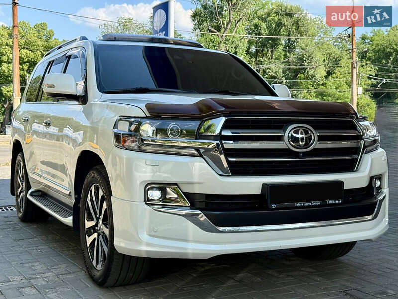 Toyota Land Cruiser 2019