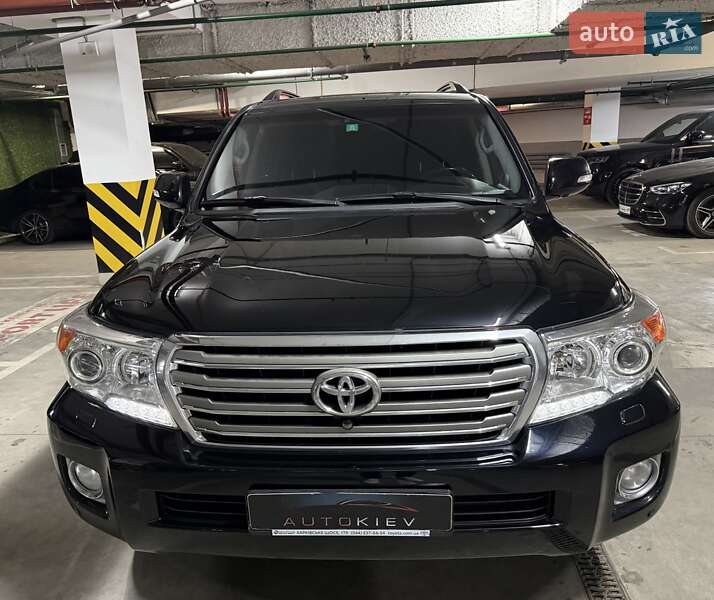 Внедорожник / Кроссовер Toyota Land Cruiser 2012 в Киеве