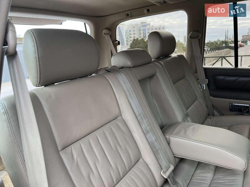 Внедорожник / Кроссовер Toyota Land Cruiser 1999 в Черноморске