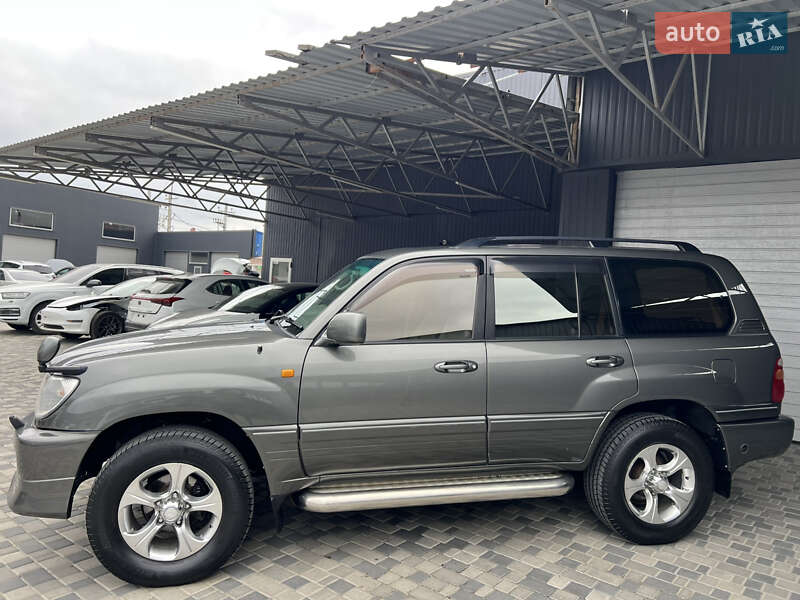 Внедорожник / Кроссовер Toyota Land Cruiser 1999 в Черноморске