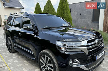 Позашляховик / Кросовер Toyota Land Cruiser 2019 в Дніпрі