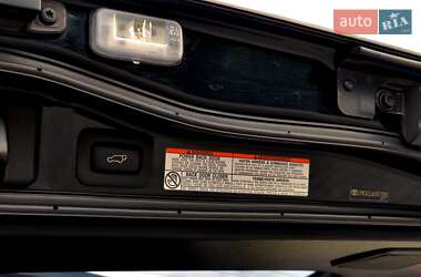 Внедорожник / Кроссовер Toyota Land Cruiser 2020 в 
