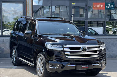 Внедорожник / Кроссовер Toyota Land Cruiser 2023 в Киеве