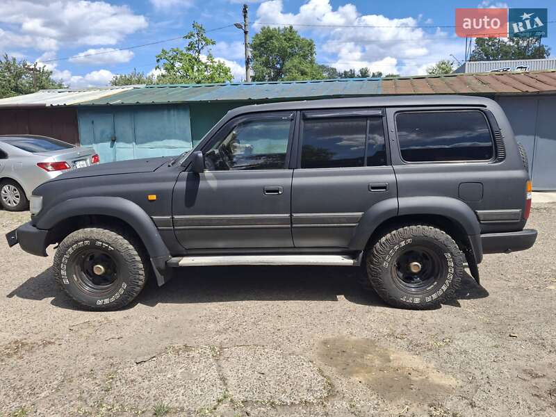 Внедорожник / Кроссовер Toyota Land Cruiser 1996 в Киеве