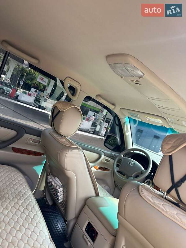Внедорожник / Кроссовер Toyota Land Cruiser 2005 в Днепре фото 15 Внедорожник / Кроссовер Toyota Land Cruiser 2005 в Днепре