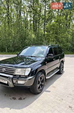 Внедорожник / Кроссовер Toyota Land Cruiser 2004 в Виннице