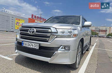 Позашляховик / Кросовер Toyota Land Cruiser 2020 в Чернівцях