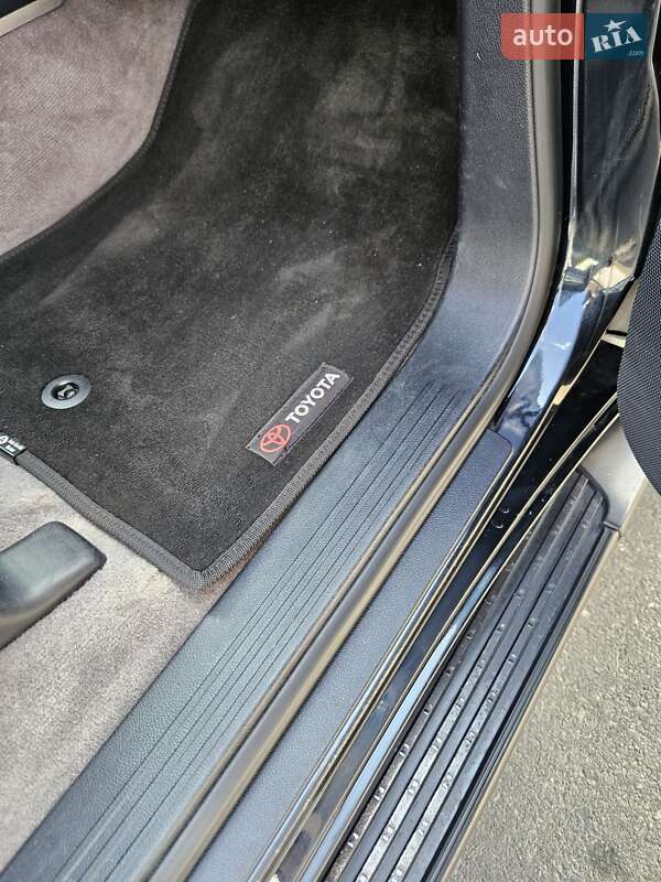 Внедорожник / Кроссовер Toyota Land Cruiser 2014 в Одессе