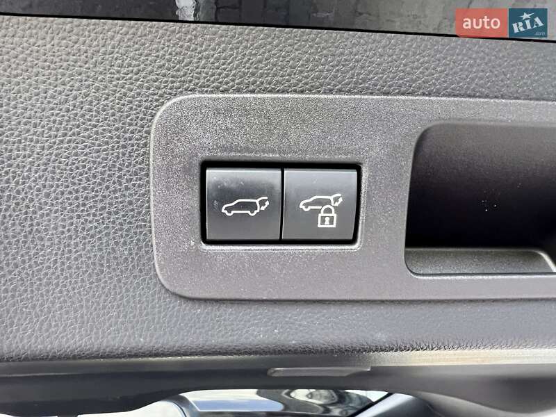Внедорожник / Кроссовер Toyota Land Cruiser 2023 в Киеве