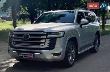 Внедорожник / Кроссовер Toyota Land Cruiser 2021 в Киеве